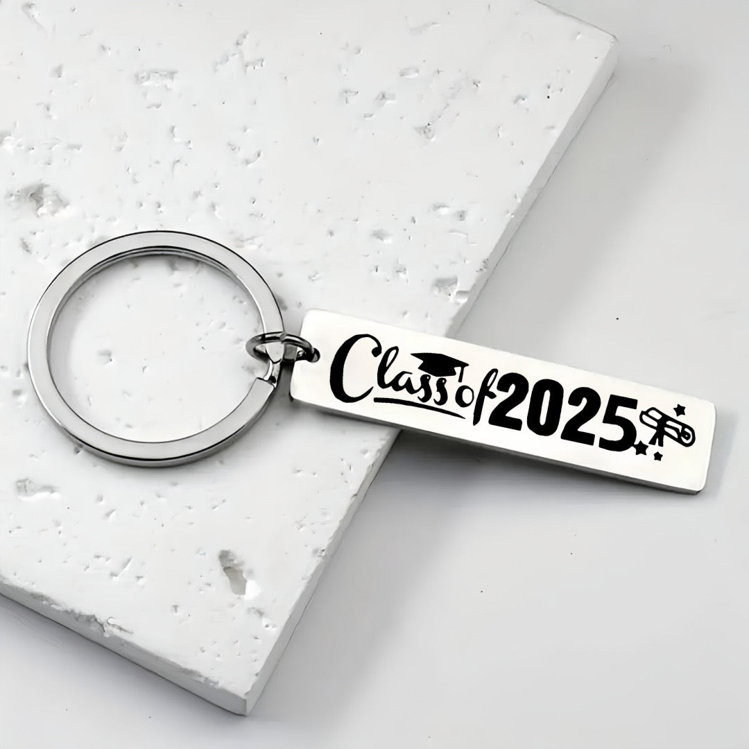 Factory Custom Creative Design Party Gift Hotel Keychain Metal Enamel Keychains Retro Vintage Gift Motel Room Key Chain
