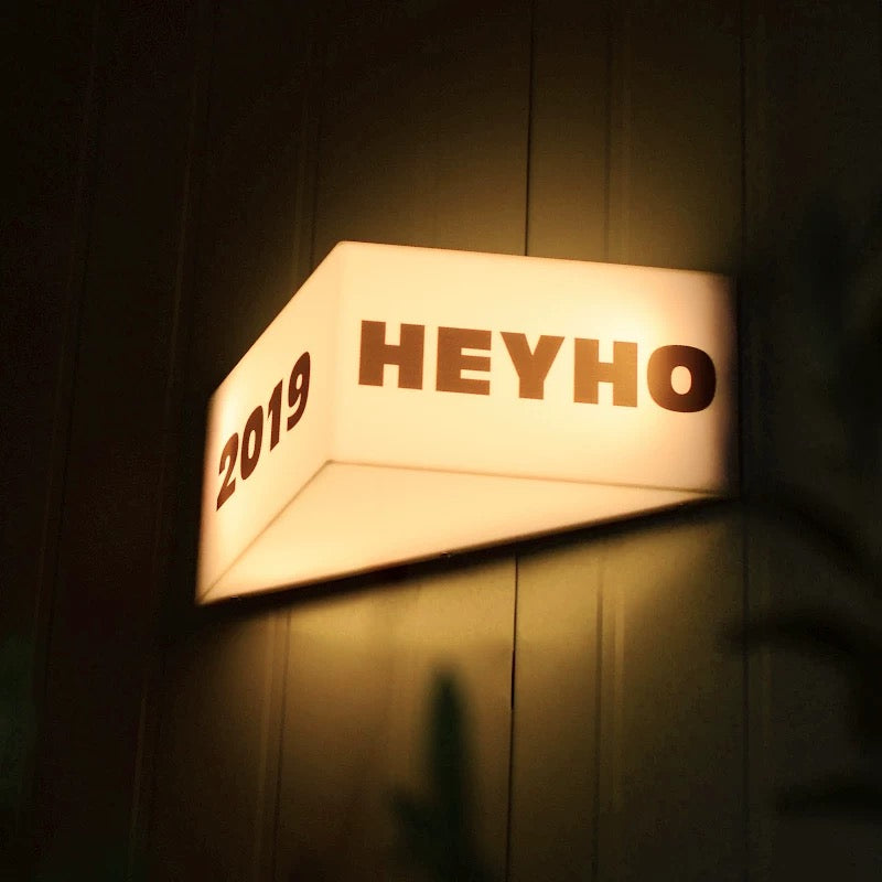 Custom Acrylic LED Neon Box Business