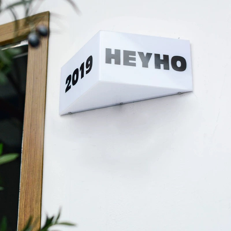 Custom Acrylic LED Neon Box Business